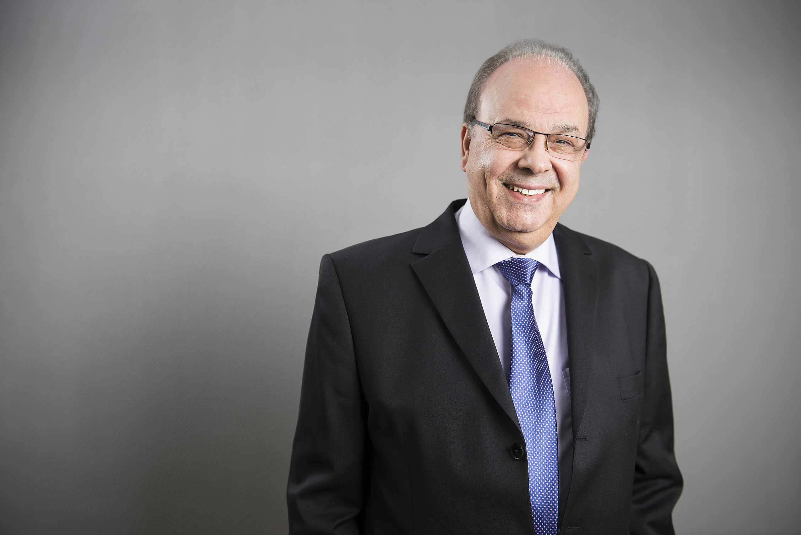 Dr. Abdul R. Yousef
